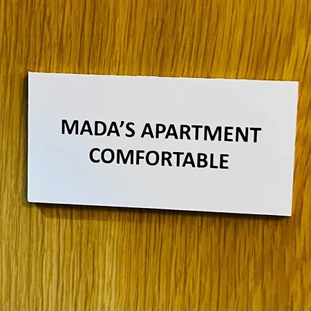 別荘 Mada's Comfort バーリ